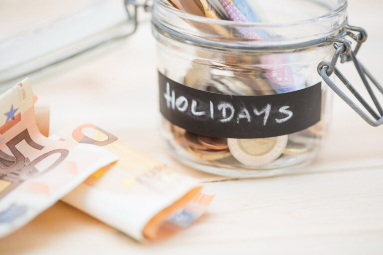 Smart Pawn Loan Tips for Holiday Expenses