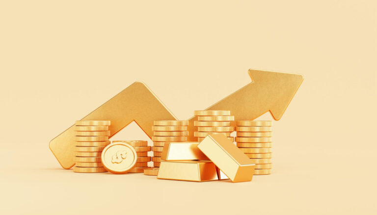 Pawn or Sell Gold When Prices Are High? Know the Difference