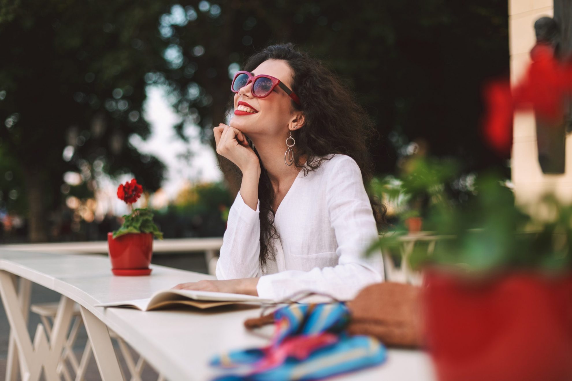 Photo of glamorous woman illustrates blog: "Pawning Your Louis Vuitton Handbag: What You Need To Know"