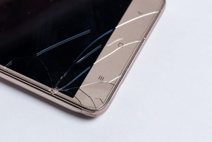 pawn cosmetic damage evaluation of electronics and jewelry at a pawn shop